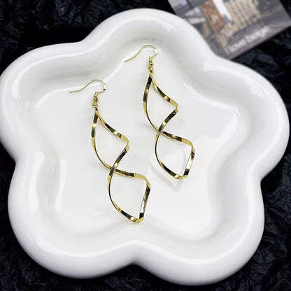 Pendientes Espiral Colgantes | Oro