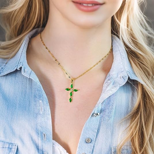 Collar Cruz Esmeralda | Oro
