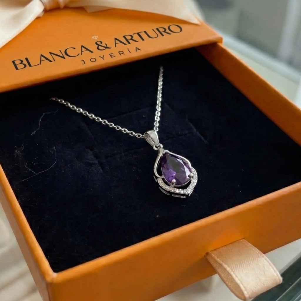 Selvara Crescent Drop Necklace | White Gold