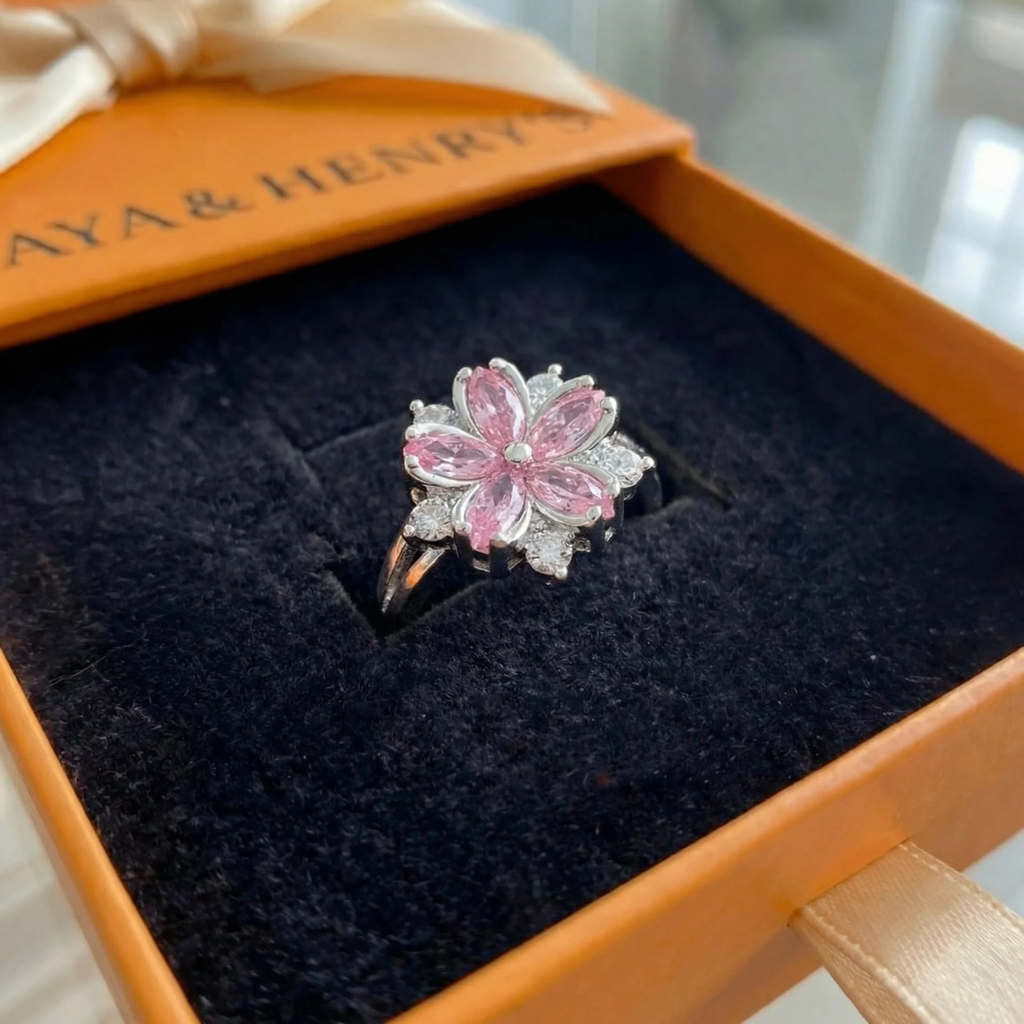 Anillo Flor de Cerezo | Oro Blanco