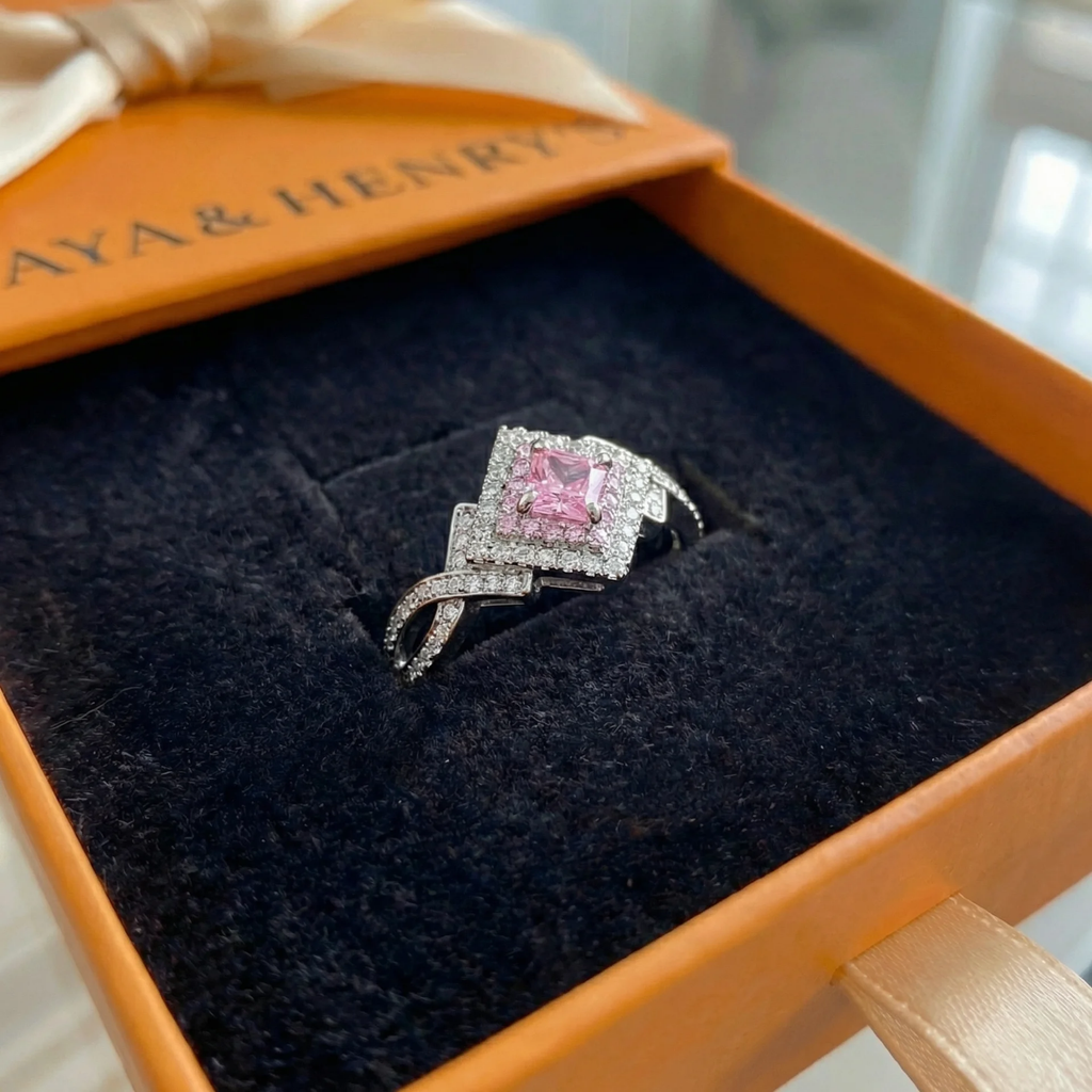 Anillo Cuadrado Pavé Couture | Oro Blanco