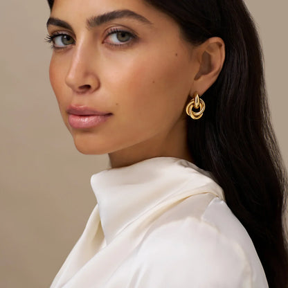 Pendientes Entrelazados Statement | Oro