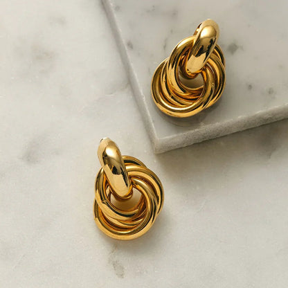 Pendientes Entrelazados Statement | Oro