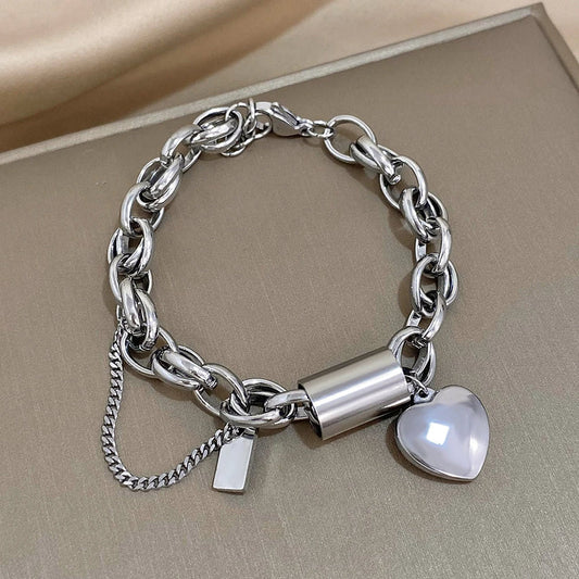 Pulsera Gruesa Heartened | Oro