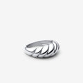 Croissant Ring | White Gold